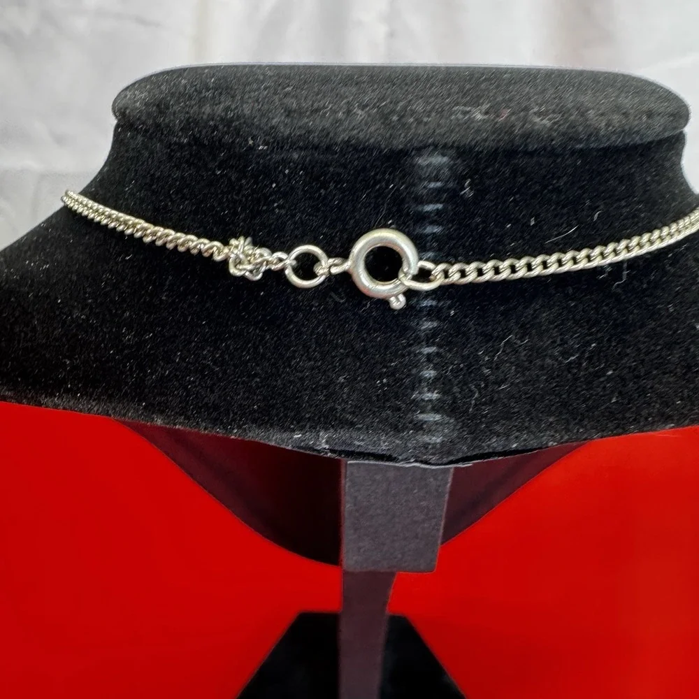 Vintage Gold Tone Necklace‎ With 3 Ivory Stones